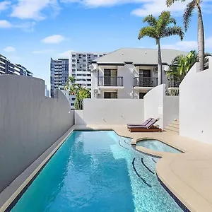 Parkview 4*, Brisbane Australia