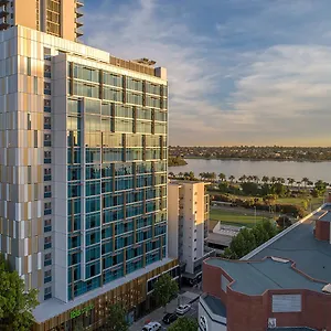 4* Hotel Ibis Styles East